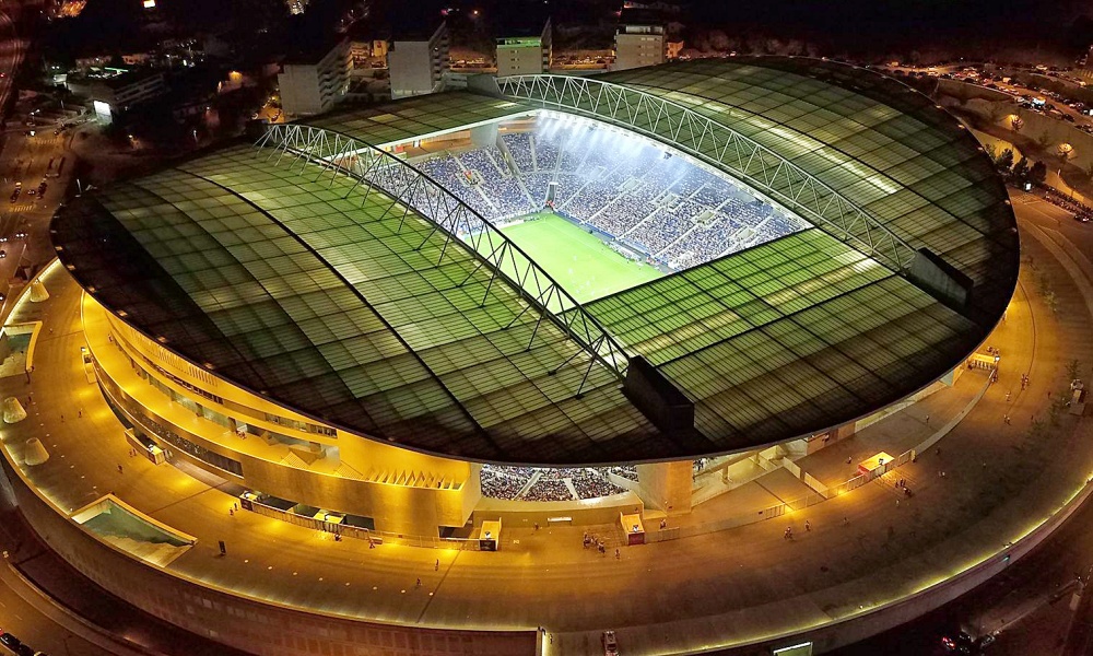 Final da Liga dos Campeões vai jogar-se no Estádio do Dragão