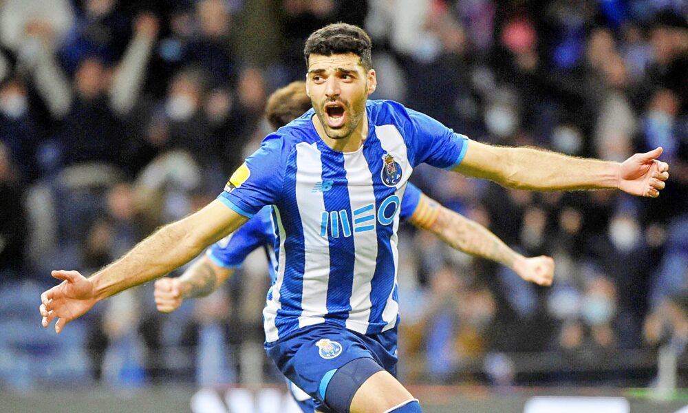 fc-porto-goleia-tondela-e-aumenta-provisoriamente-vantagem-sobre-o-sporting-video